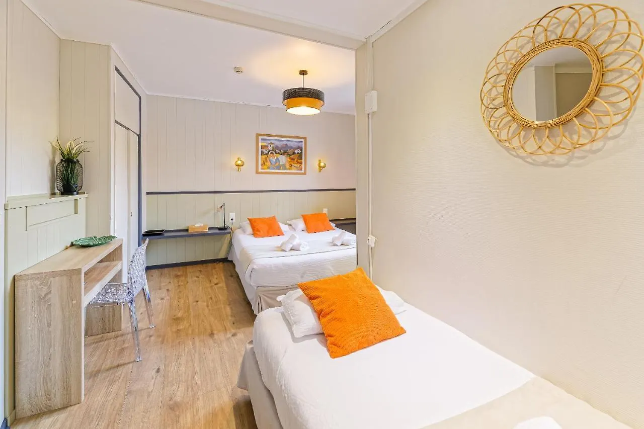 Hotel Cote Basque Bajonna 2*,