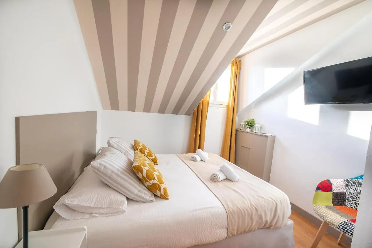 Hotel Cote Basque Bajonna 2*,  Francja